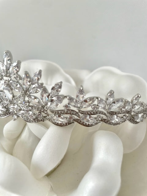 Luna Bridal Crown